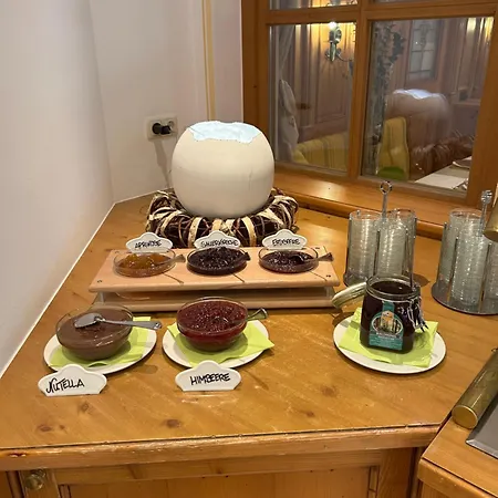 Neue Post Отель Боденмайс